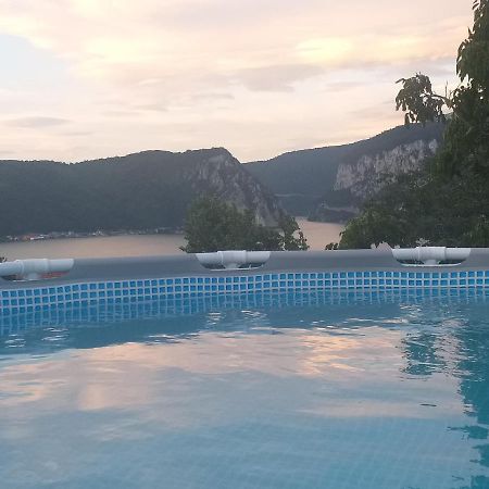 Casa De Vacanta Maga Дубова Екстериор снимка