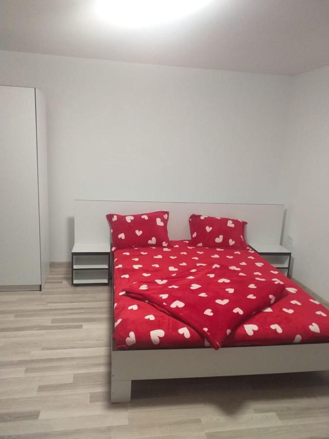 Casa De Vacanta Maga Дубова Екстериор снимка