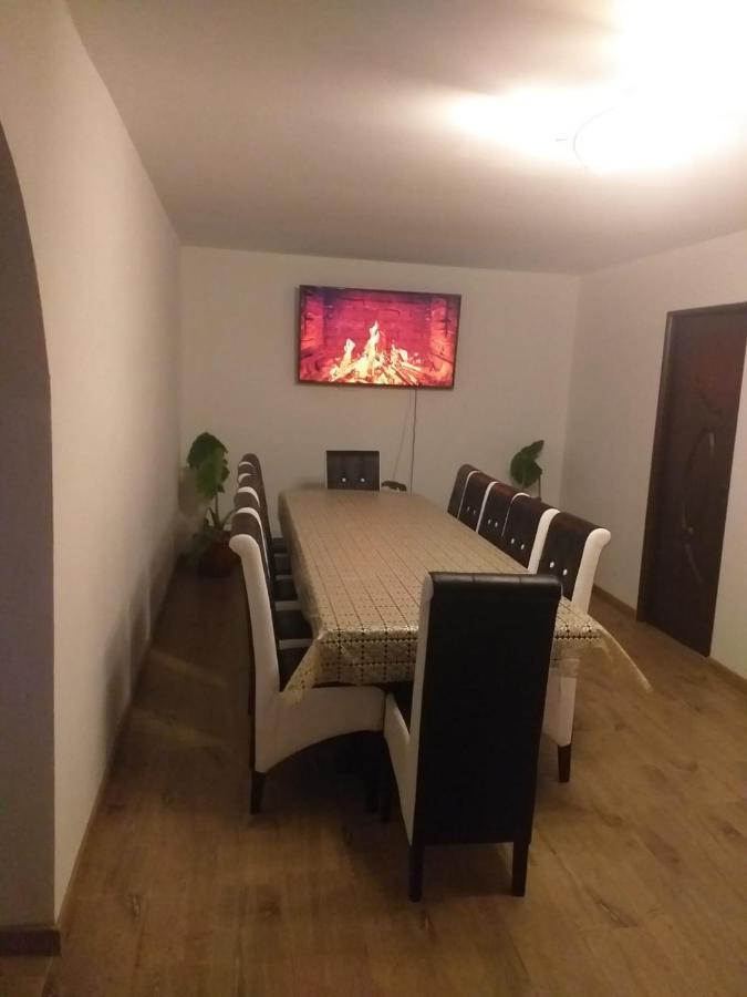 Casa De Vacanta Maga Дубова Екстериор снимка
